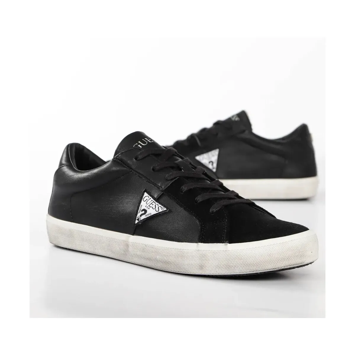 Charbon plimsole